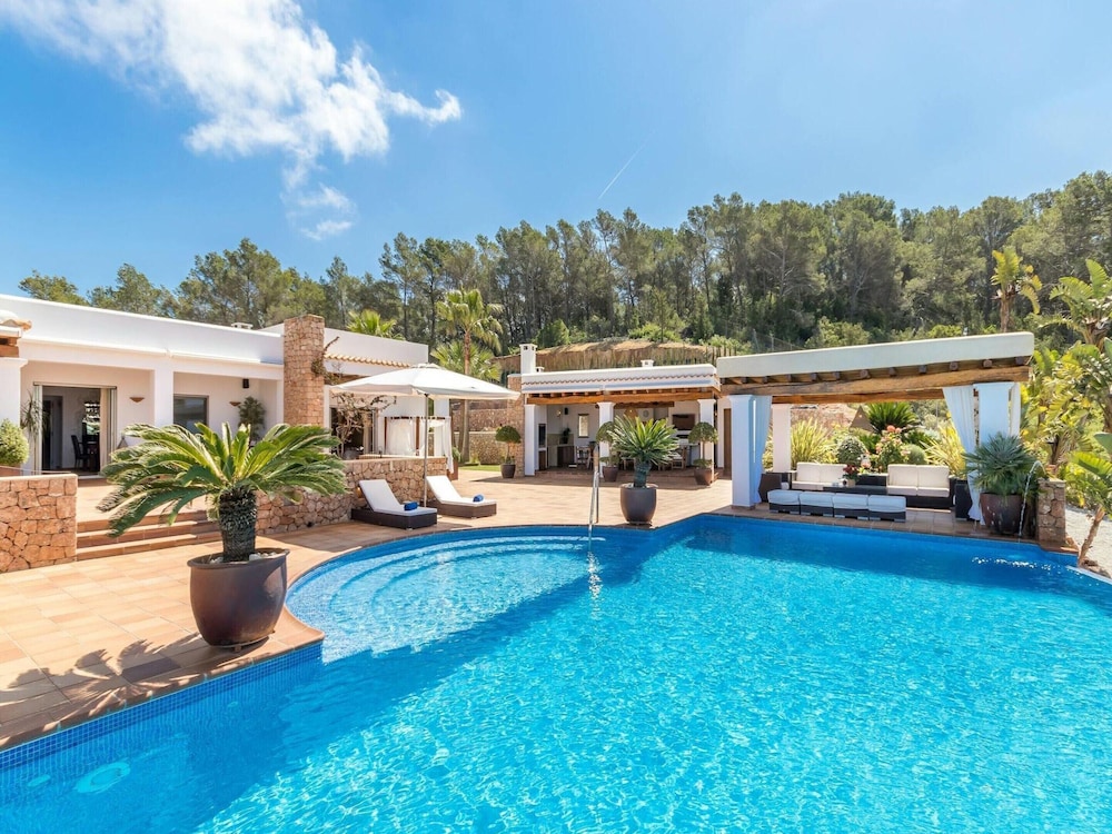 Holiday Home in Stunning Ibizan Landscape