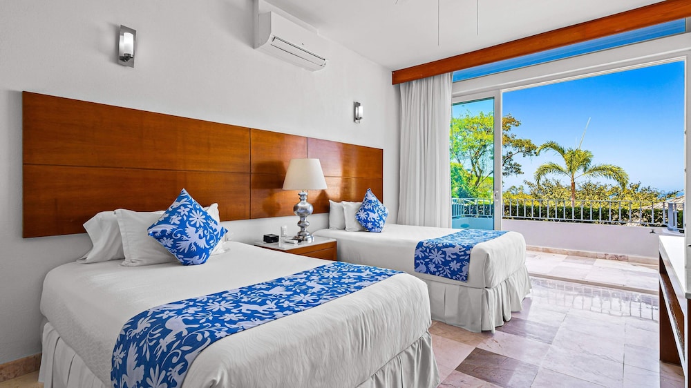 HOLT Grand Miramar Residences