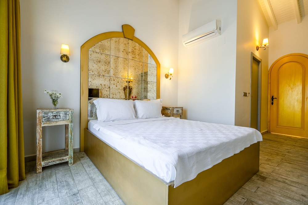 Hotel De Gold Alaçatı - Image 32