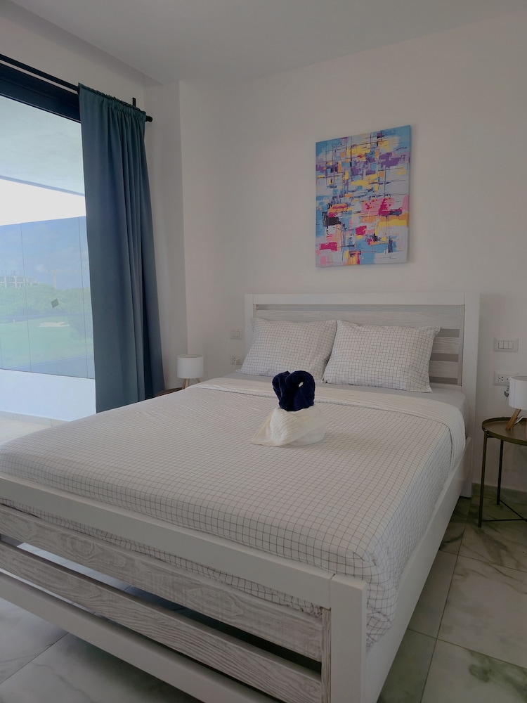 Infinity Homes Punta Cana