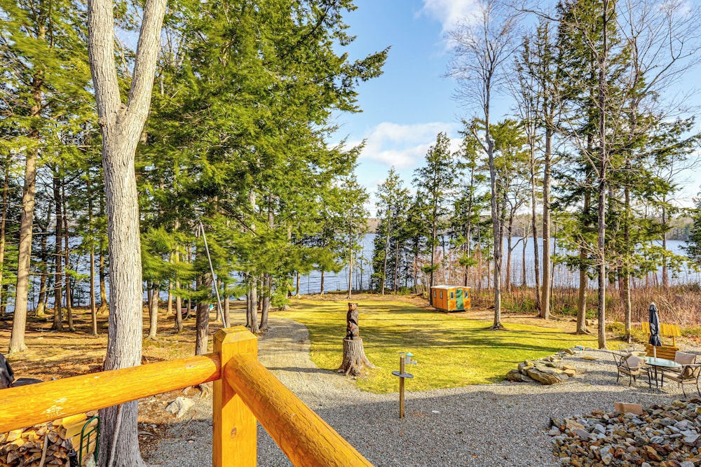 Waterfront Anglers Oasis in The Maine Highlands!