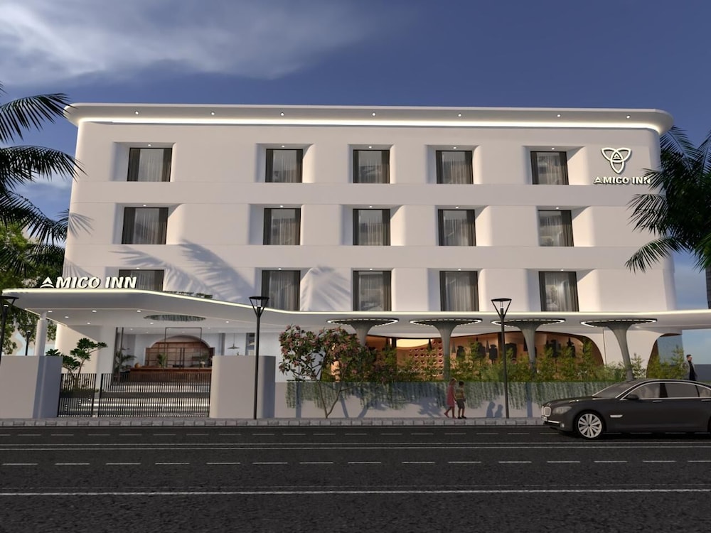 Amico Inn