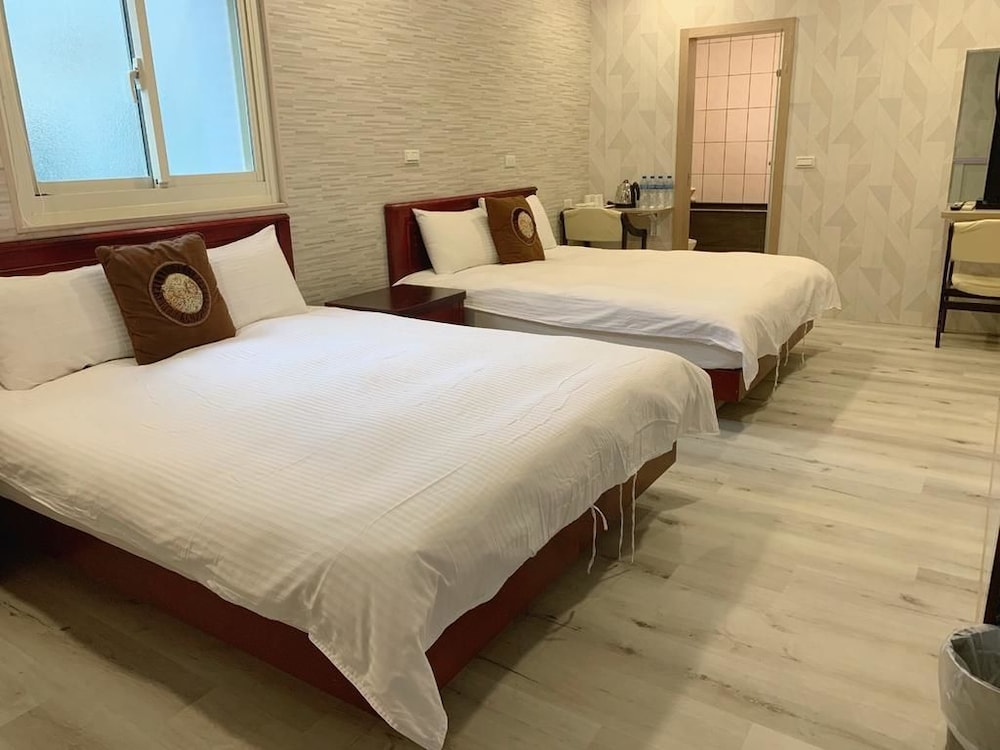 Jiaoxi Hot Springs Hotel