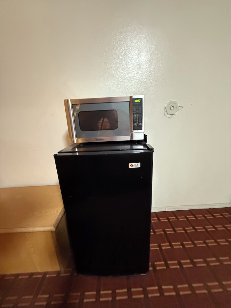New Budget Inn