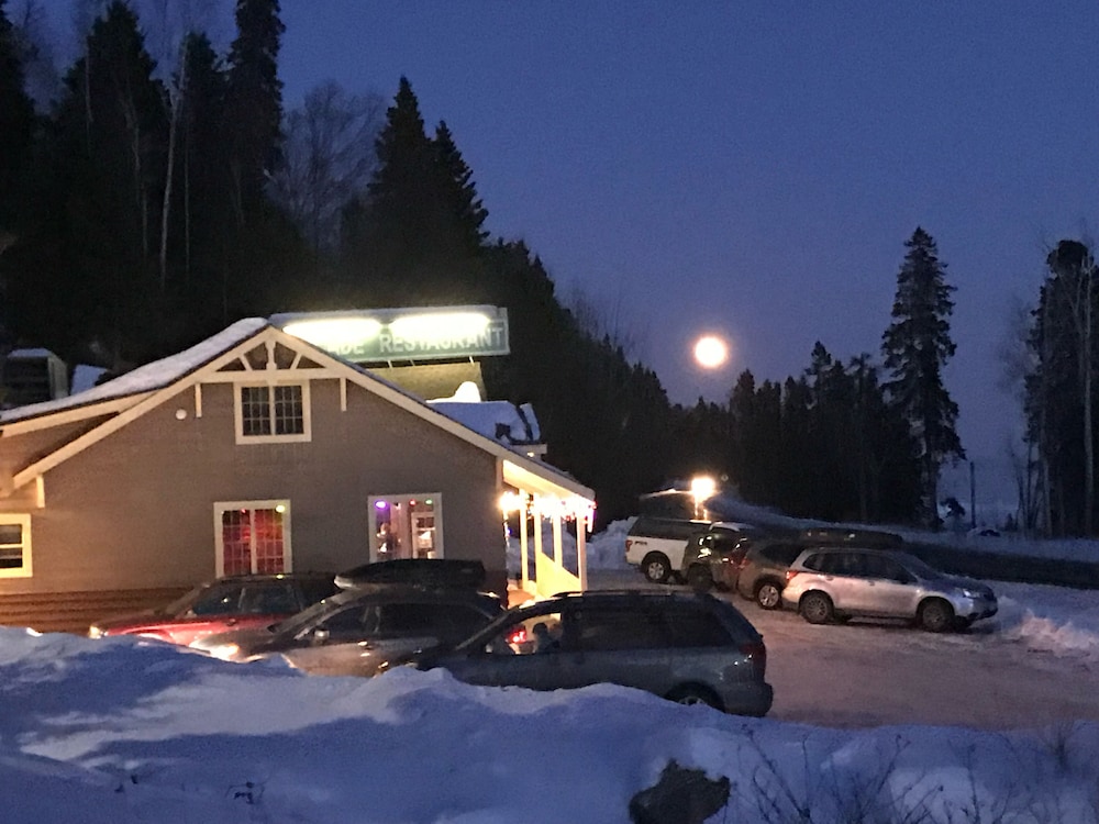 Cascade Lodge