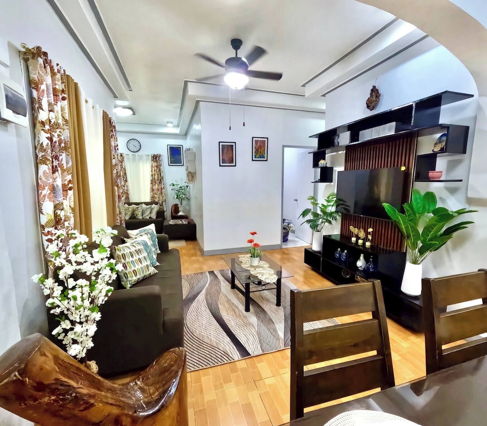 Cozy Home in Dadiangas, General Santos City - Perfect for Families & Travelers