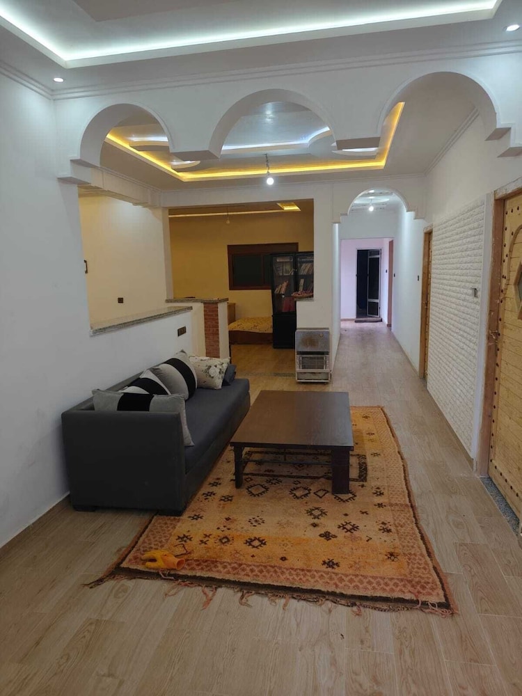 CHEZ BABAYO BY DADES