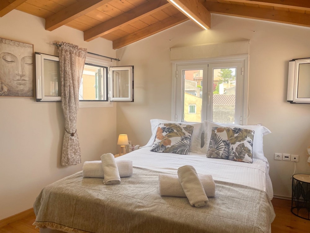 Vilia Port House- Corfu Centre