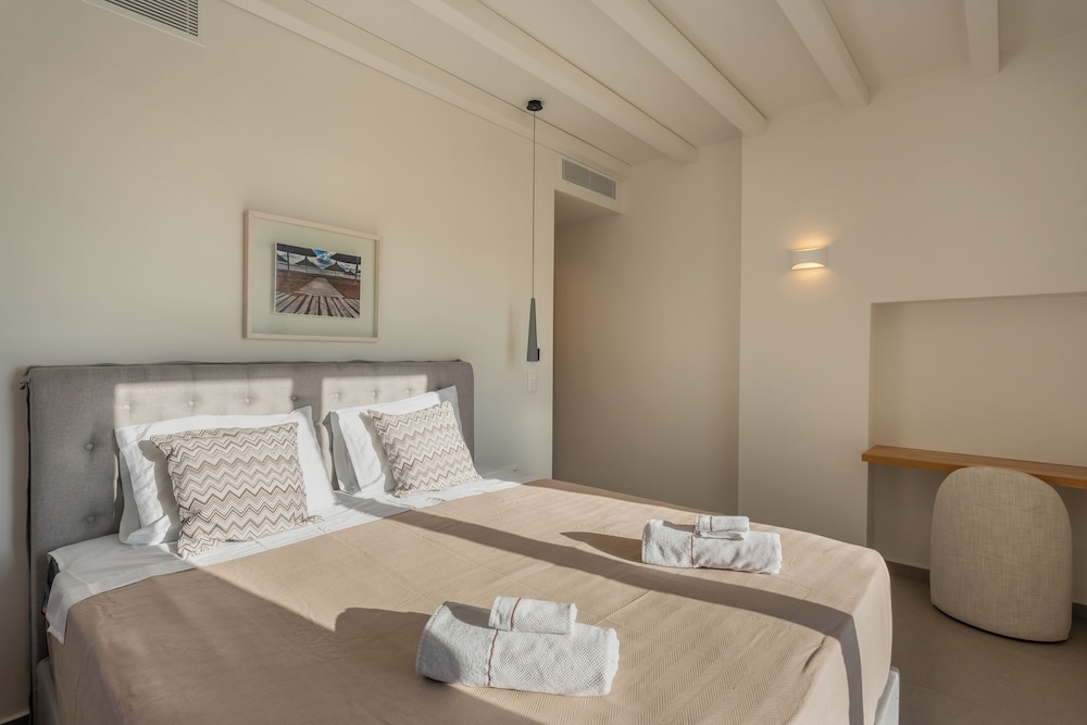 AVERA VILLAS