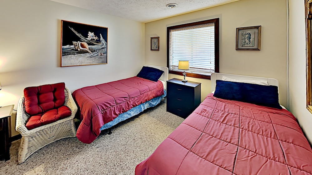 Shipwatch Pointe I F217 2 Bedroom Condo
