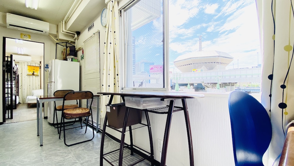 GUEST HOUSE B's Five II - Hostel