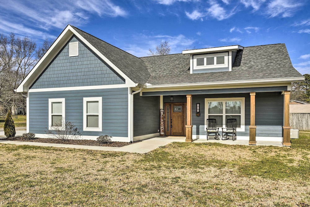 Cullman Vacations - Newly Built Arab Abode Near Guntersville Lake - Property Image 1