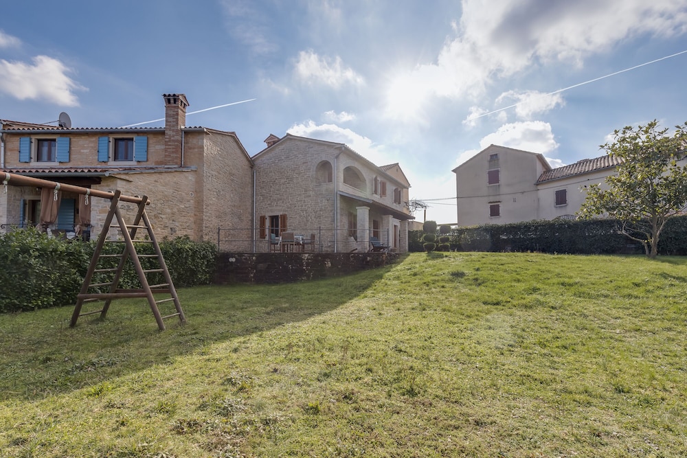 Pool Villa Frapi - Magnolia view 5
