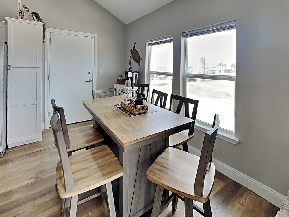 Inn at Bleu Estuary by Miss Kitty’s