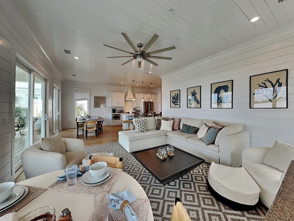 The Osprey #8 by Southern Vacation Rentals