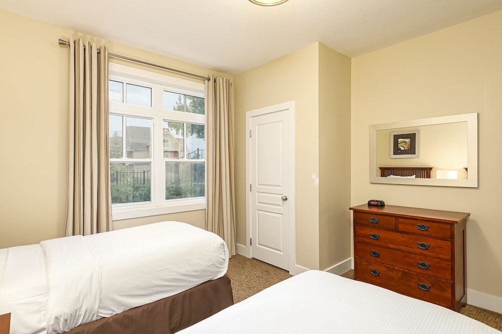Rivergrass Condos