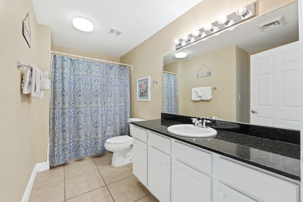 Calypso Beach Resort by Panhandle Getaways