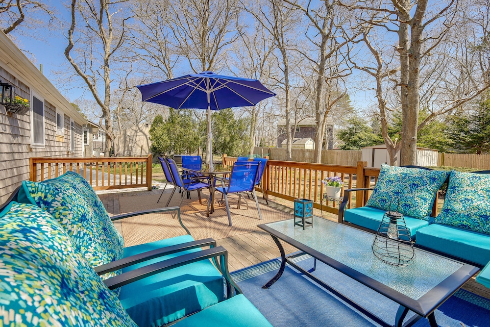 2 Mi to Craigville Beach: Hyannis Home w/ Deck
