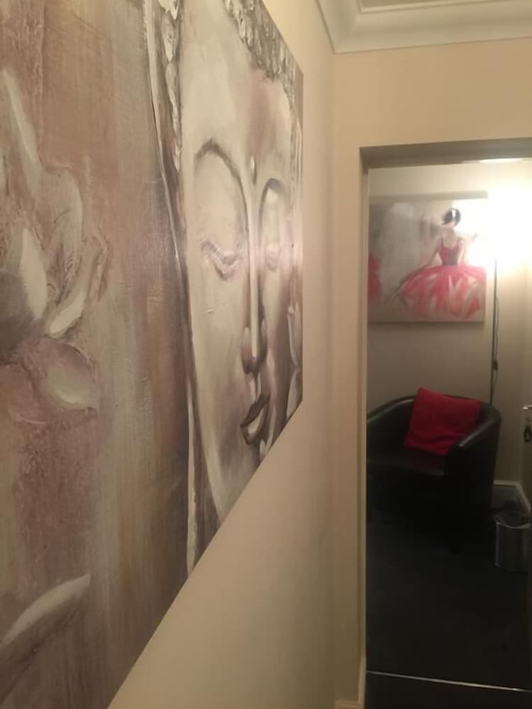Barncroft Luxury Guest House