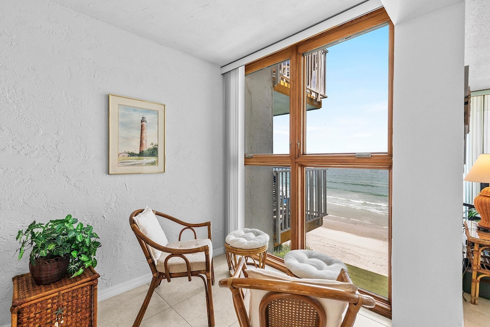 Smyrna Beach Club 607a