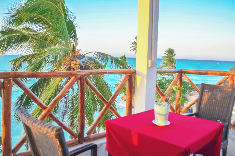 Room-room B - at the Right-side sea View view 4