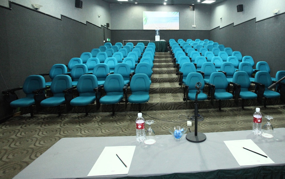 meeting & event spaces