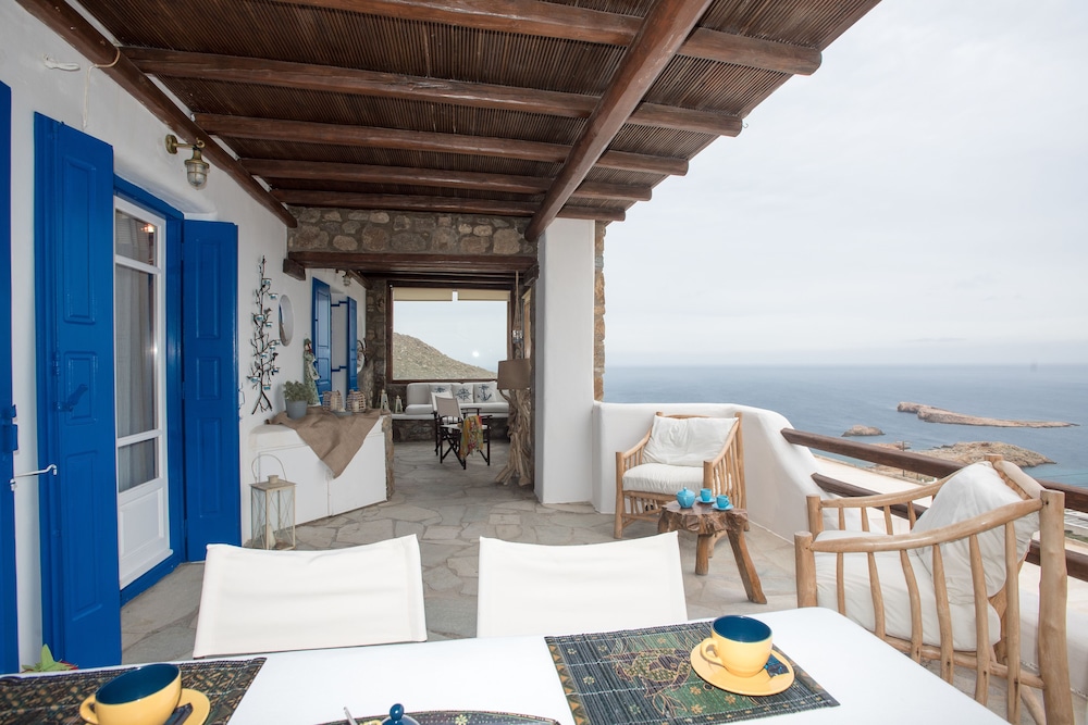 Sea Breeze Balcony of Mykonos