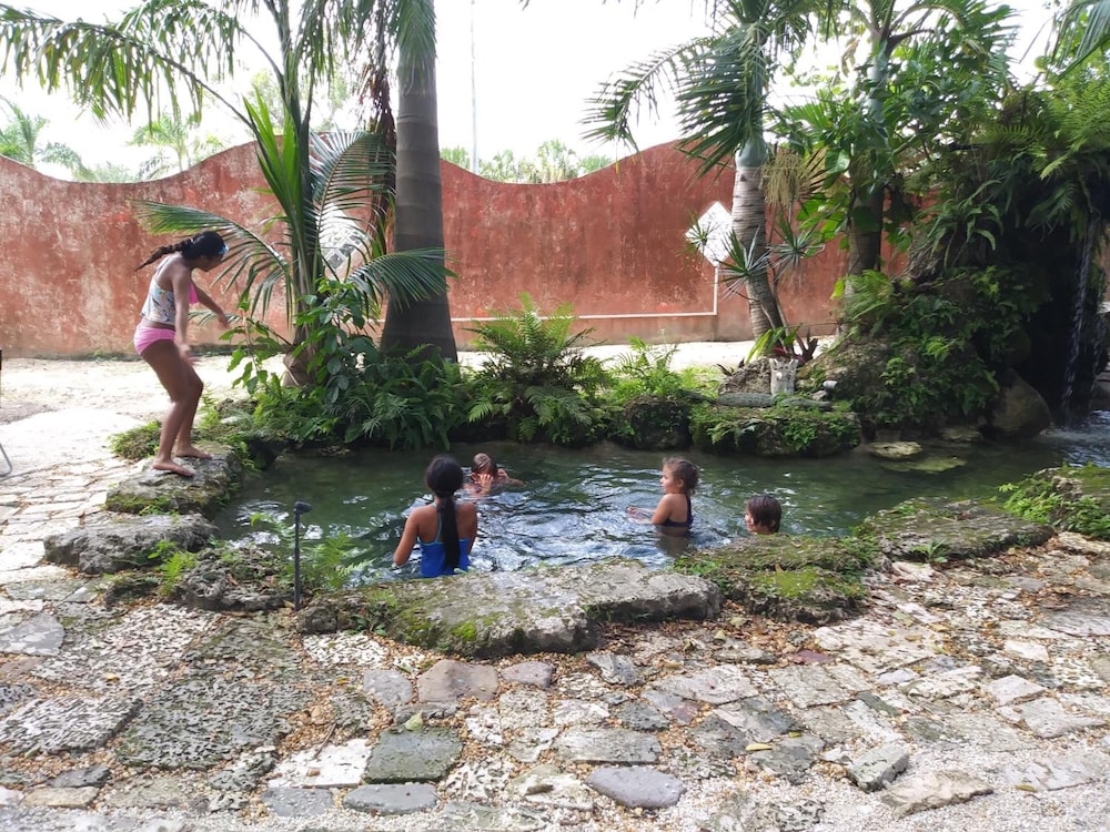Hoosville Hostel