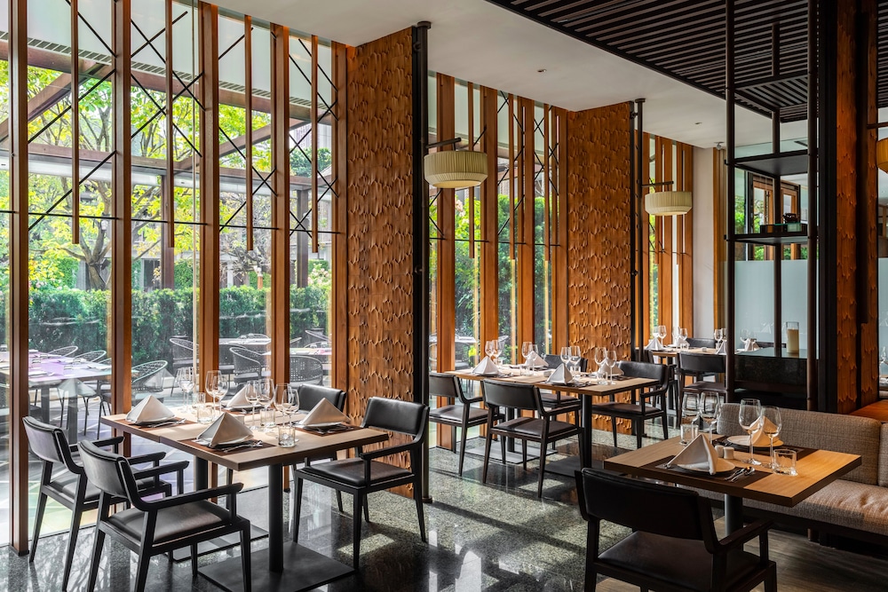 Villa Deva Resort & Hotel Bangkok 3