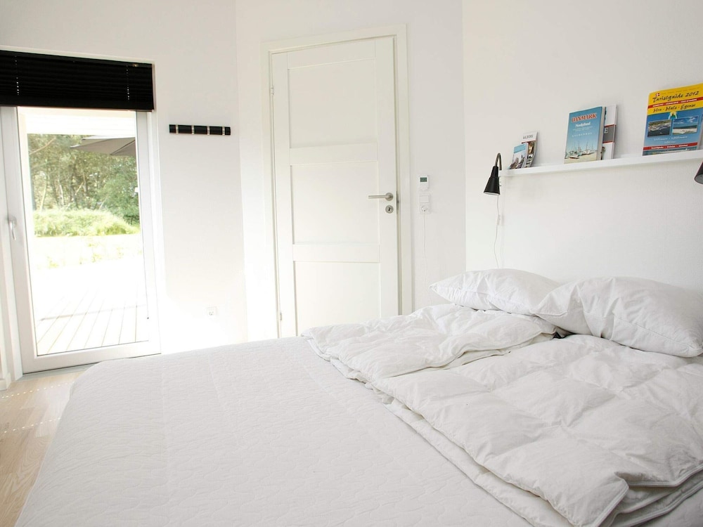 Spacious Family Retreat - By Traum Ferienwohnungen view 5