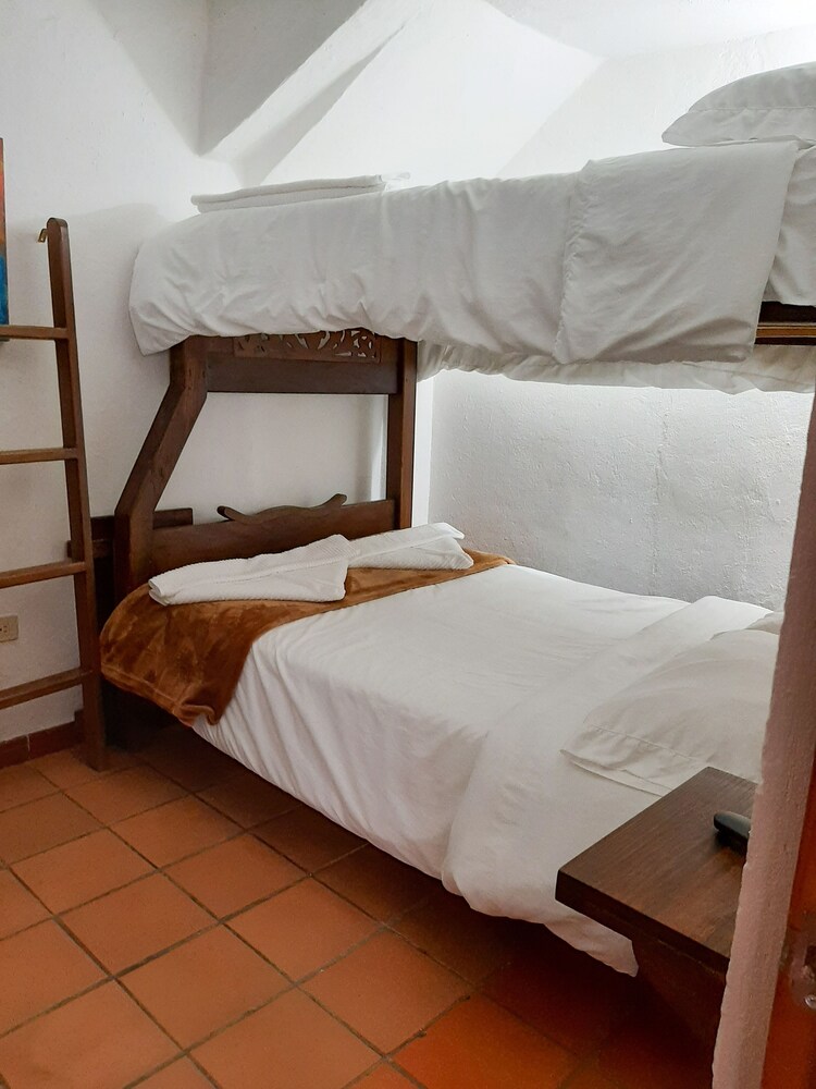 Hospedaje Casa chisakui - Hostel