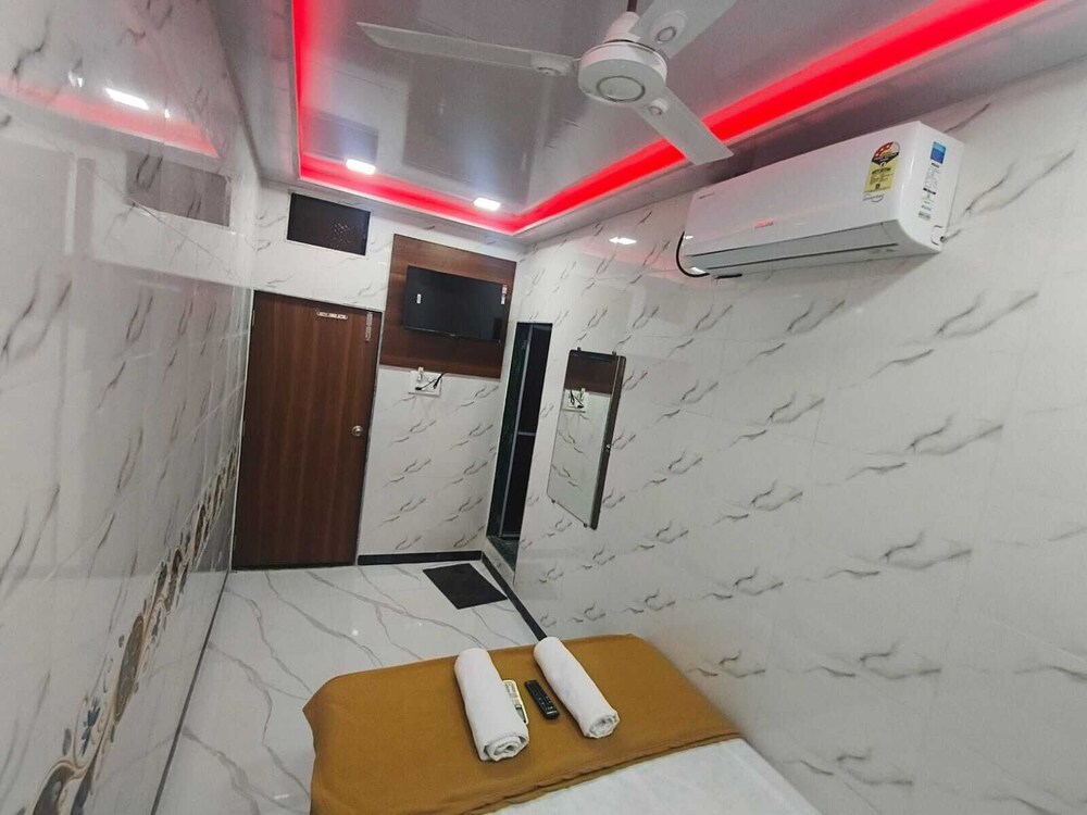 hotel SR residency