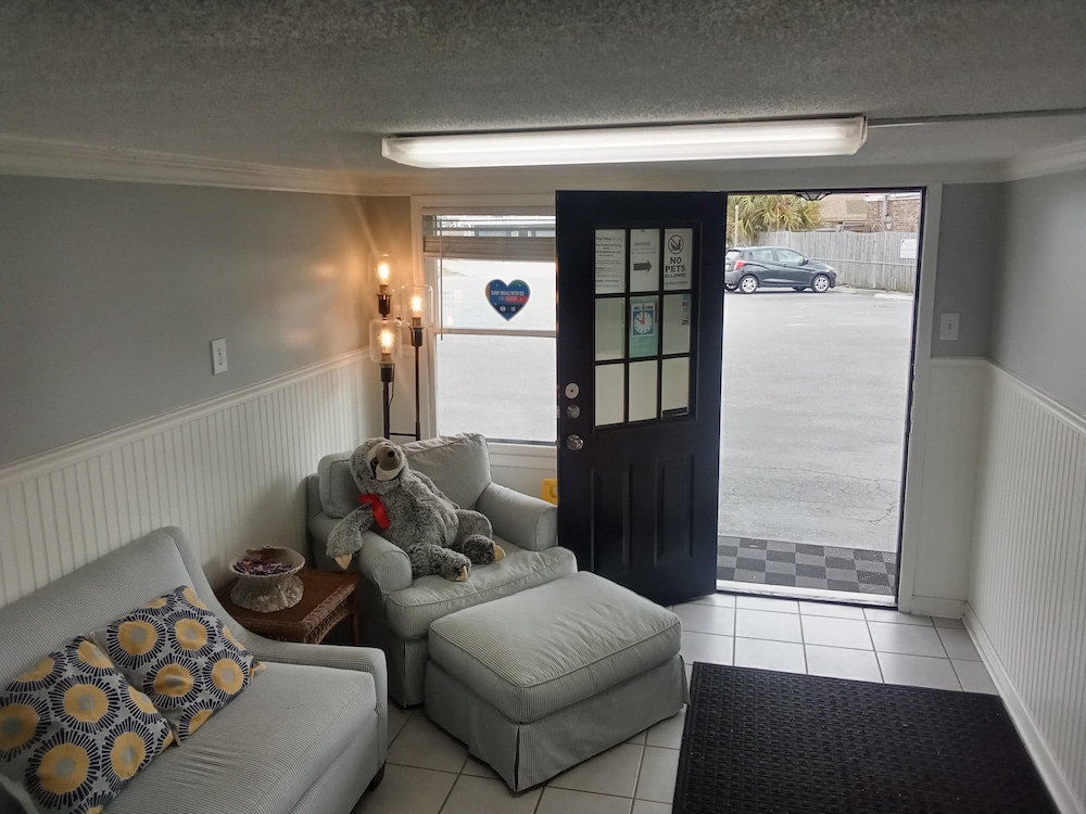 Seawatch Inn at the Landing view 2
