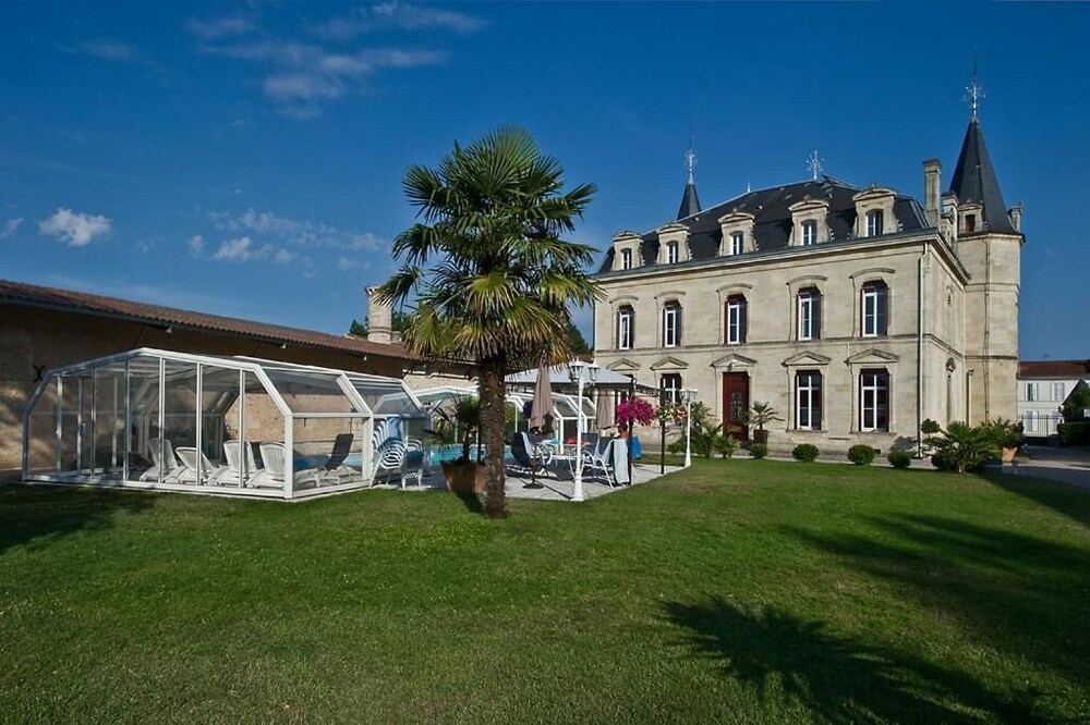 Chateau Pontet d'Eyrans & Spa
