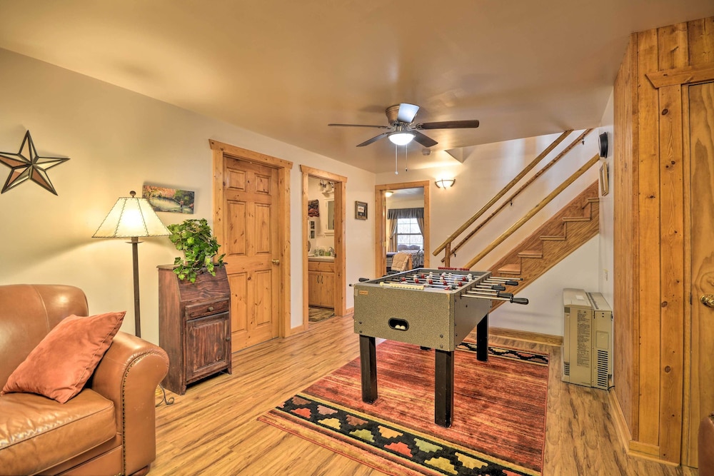 Fish, Hike, Views: Boulder Beauty 'gil's' Cabin! view 4
