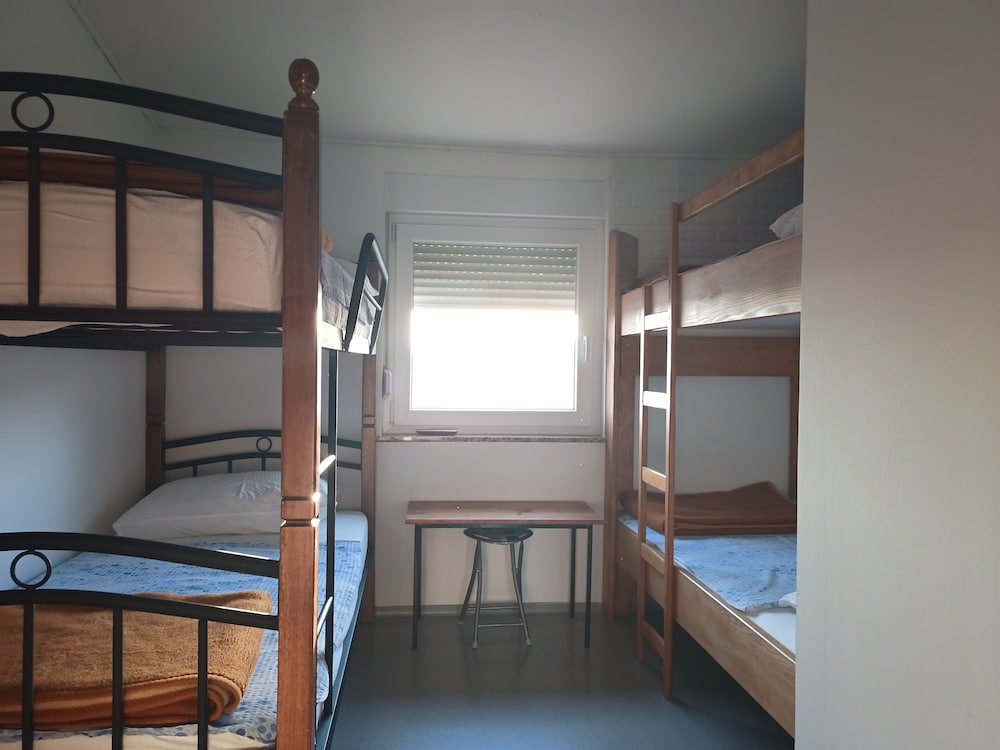 Hostel Kantun