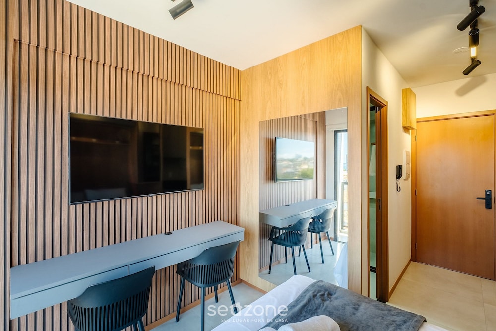 ONE - Studios in Piata, 230m From the Beach