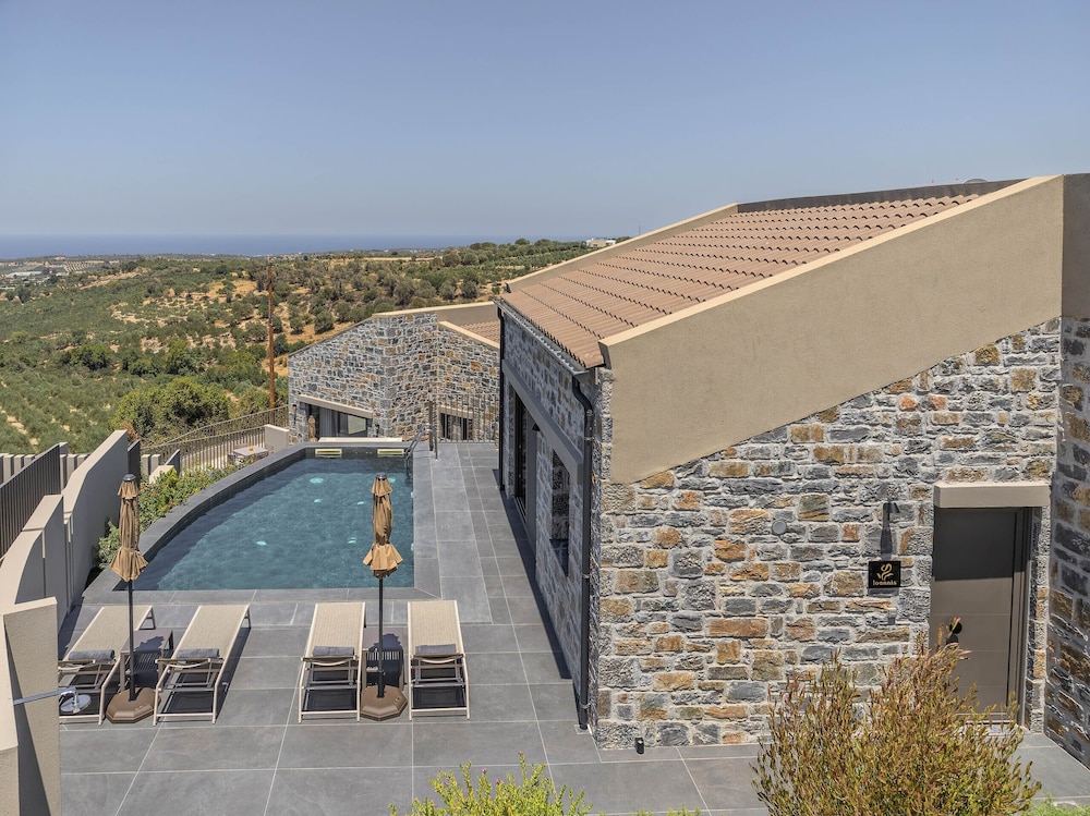 Villa Ioannis - With Private Pool