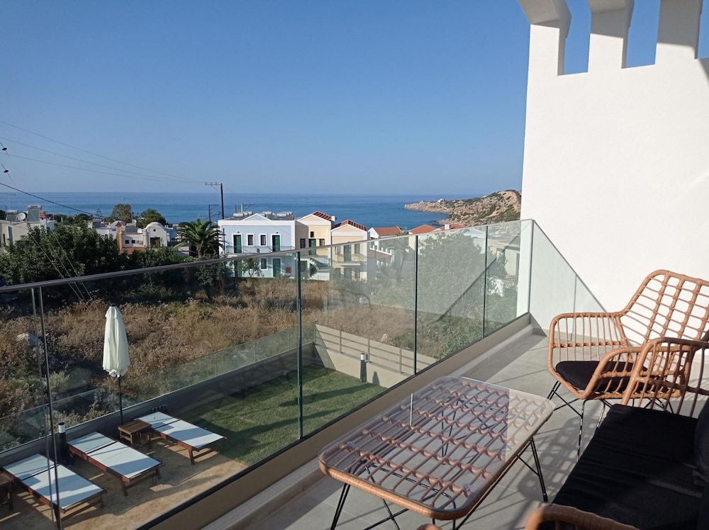 Saphire Nevelo Quality Villas