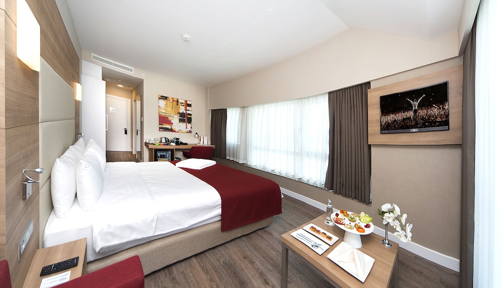 Ramada Encore by Wyndham İstanbul Kartal - Image 31