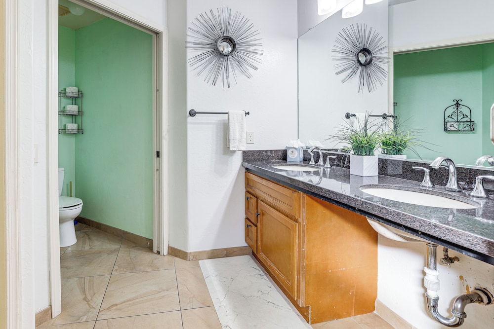 Spacious Family Home w/ Yard Near Arizona Mills!