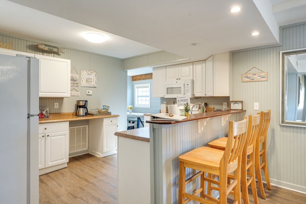 Lake Views & Community Perks: Cape Fair Apartment!