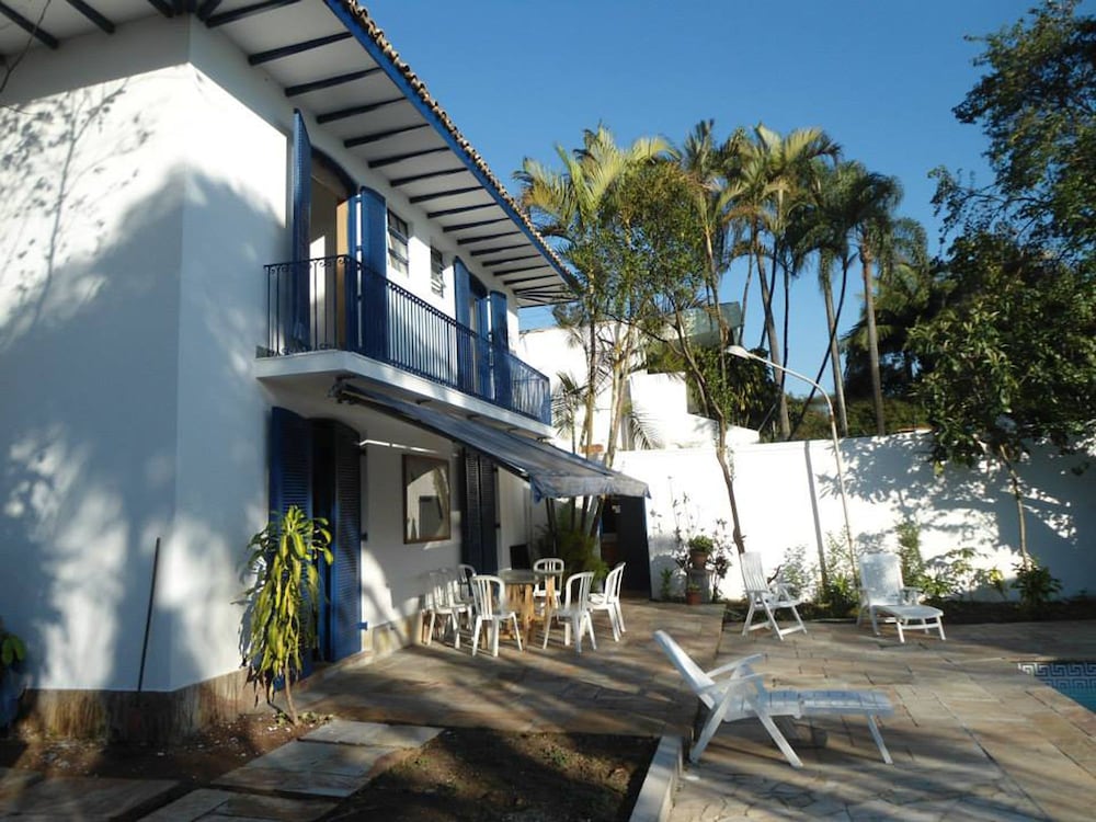 Colonial Hostel