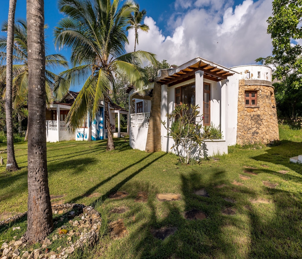 HillPark Amare Resort