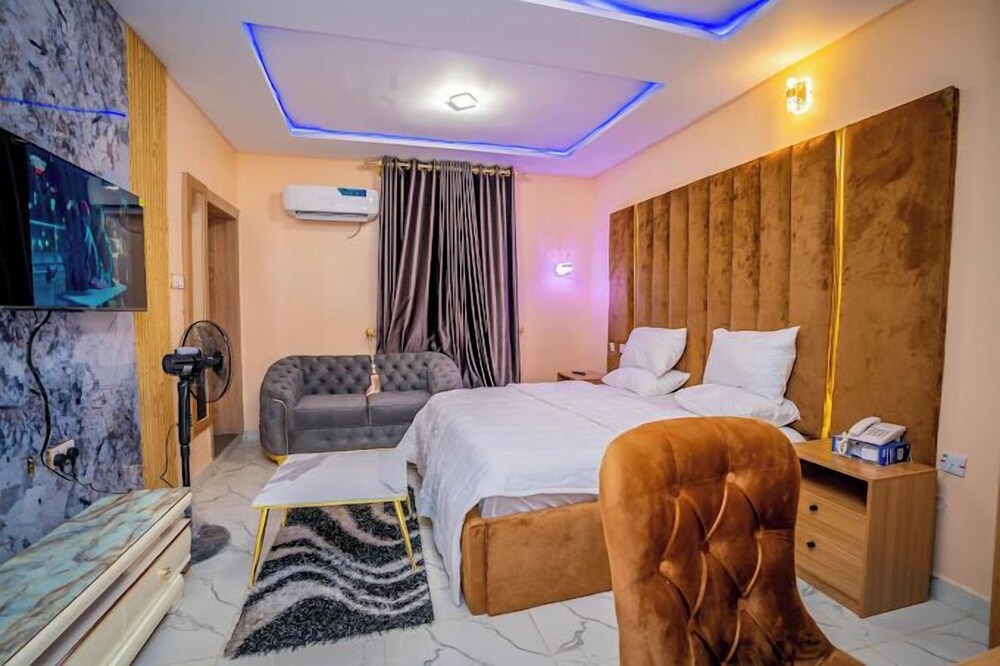 Nexus Apartment