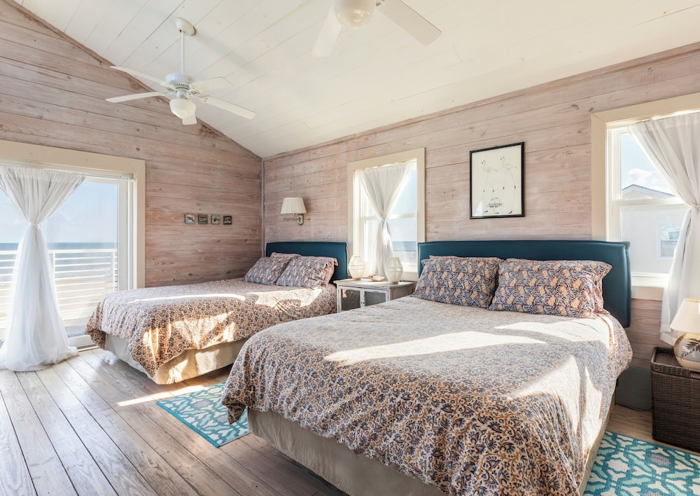 Beachfront Melody by Ryson Vacation Rentals
