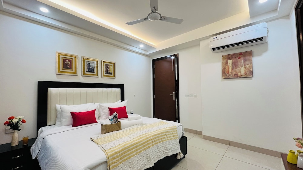 Ivory Luxury Apartments in Gurgaon