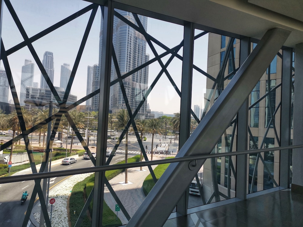 Vacay Lettings - Burj Vista Tower 1