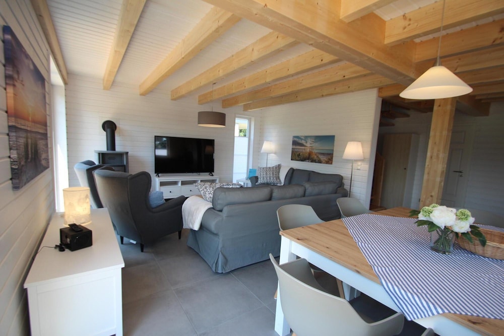 Ferienhaus Seewind mit Sauna am Dummer See