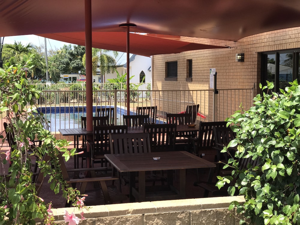 Kurrmine Beach Motel